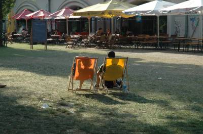 Berlin - Beach bar au bord de la Spree